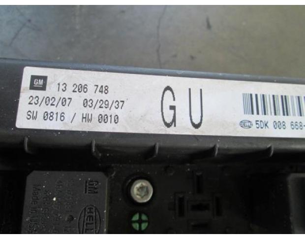 vindem tablou sigurante opel astra h 1.9cdti z19dt cod 13206748
