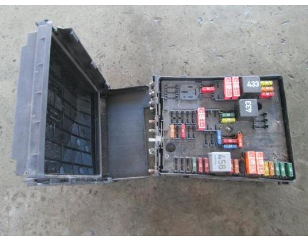 vindem tablou sigurante vw touran 2.0tdi bkd cod 1k0937132