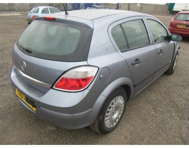 vindem tapiterie usa de opel astra h 1.4 an 2007
