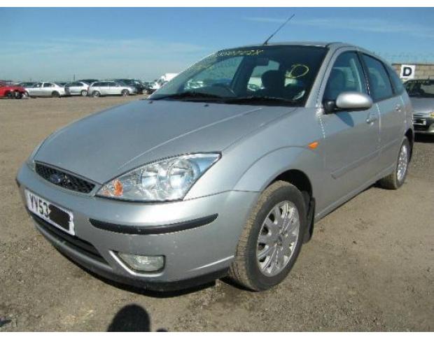 vindem tragar de ford focus 1.6b an 2003