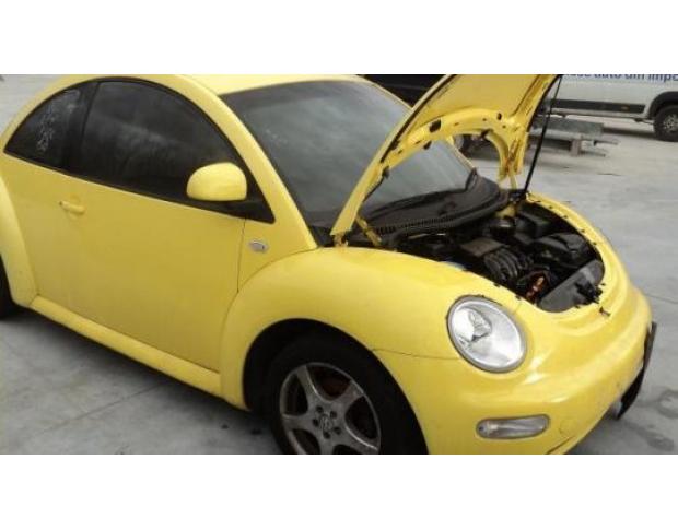 vindem usa fata aripa capota punte vw new beetle 1.6