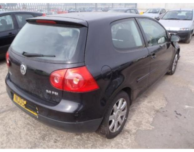 vindem volanta de golf 5 2.0tfsi
