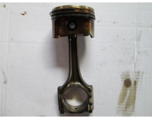 vindem w061 piston audi a4 2.0b alt 2001-2004