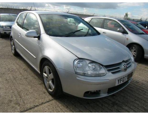 broasca usa fata volkswagen golf 5 (1k1) 2003/10-2009/02